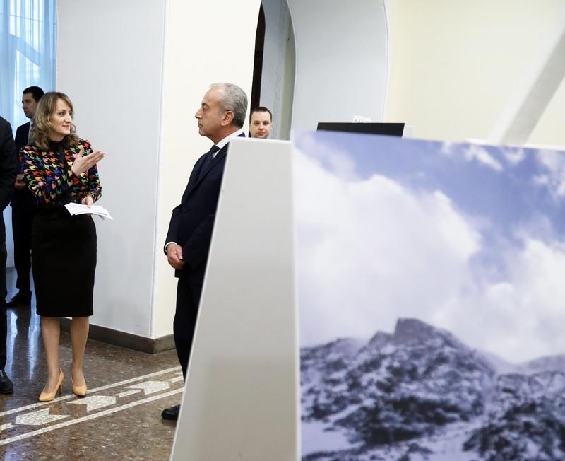 The Photo Exhibition on the 30th Anniversary of National Park Rila visited the Council of Ministers - 3