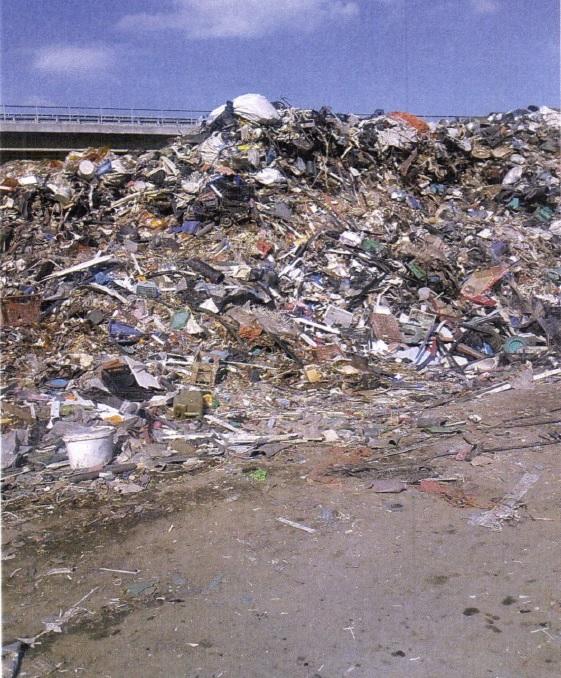 По инициатива на министър Димитров „Балканфарма-Дупница“ започва разчистване на отпадъци до моста на АМ „Струма“ - 3