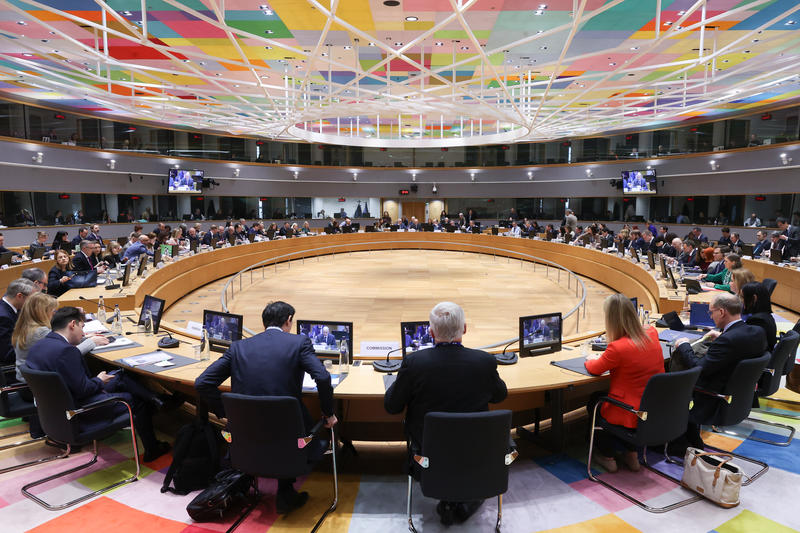 Министър Юлиян Попов участва в заседание на Съвета на ЕС по околна среда в Брюксел - 01