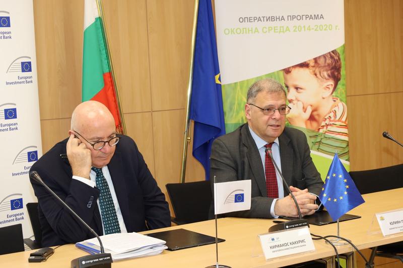The Ministry of Environment and Water and the European Investment Bank signed an agreement for consulting support in the amount of 4.9 million BGN - 3