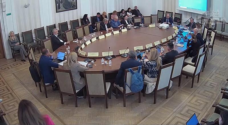 МОСВ представи в Народното събрание предложения за законодателни промени за решаване на проблема с неприятните миризми - 01