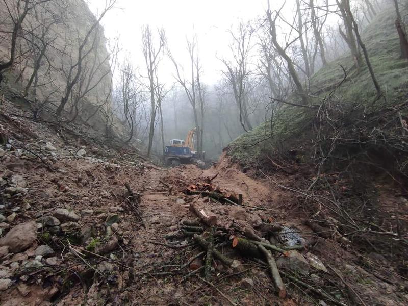 RIEW - Blagoevgrad established a violation in the natural landmark “Melnik Pyramids” - 3