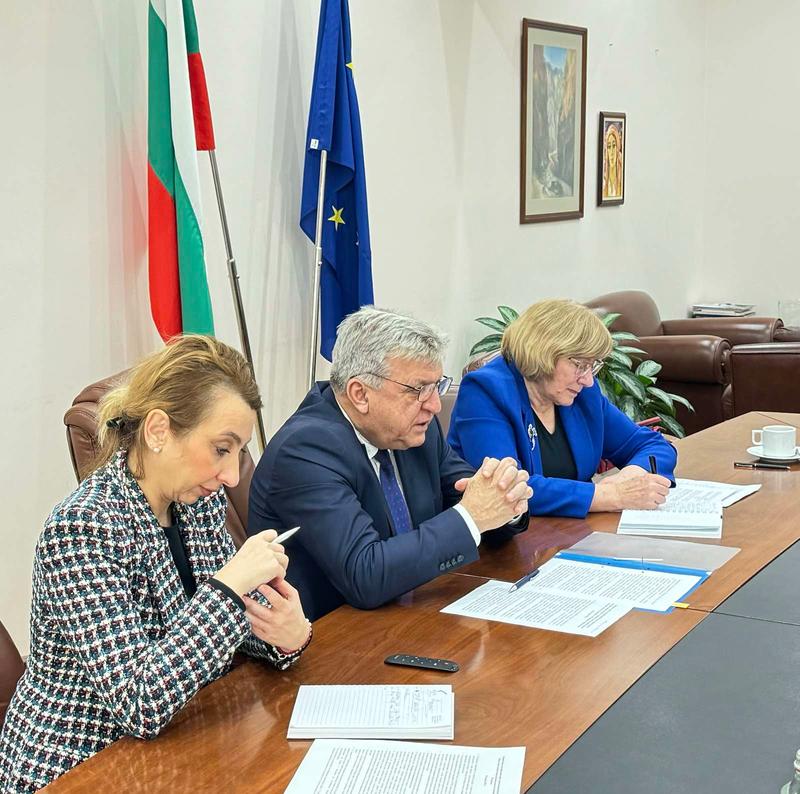 Министър Манол Генов проведе среща с министъра на околната среда на Армения Хамбардзум Матевосян - 01