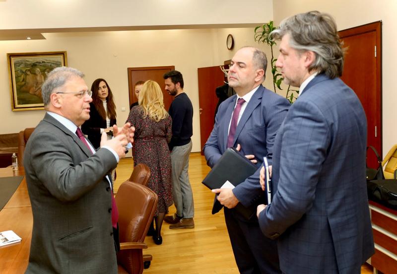 Министър Юлиян Попов се срещна с представители на Американската търговска камара - 2