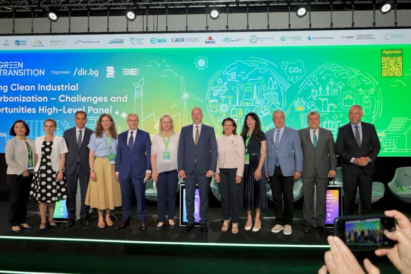 Minister Manol Genov: Clean industry results in lower energy costs, new markets, and reduced risk of sanctions - 3