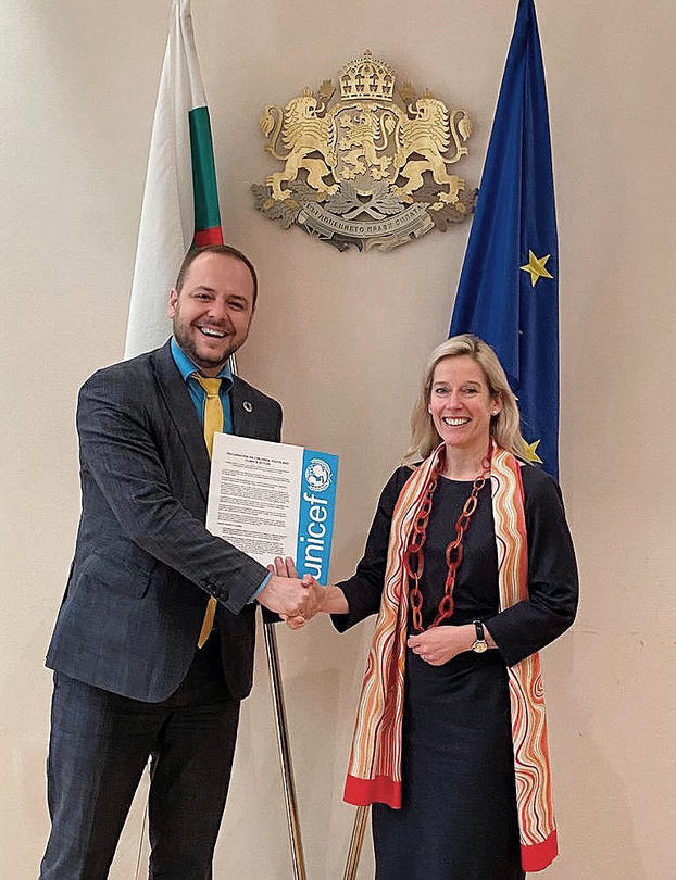 Bulgaria signed a Declaration on Children, Youth, and Climate Action - 01